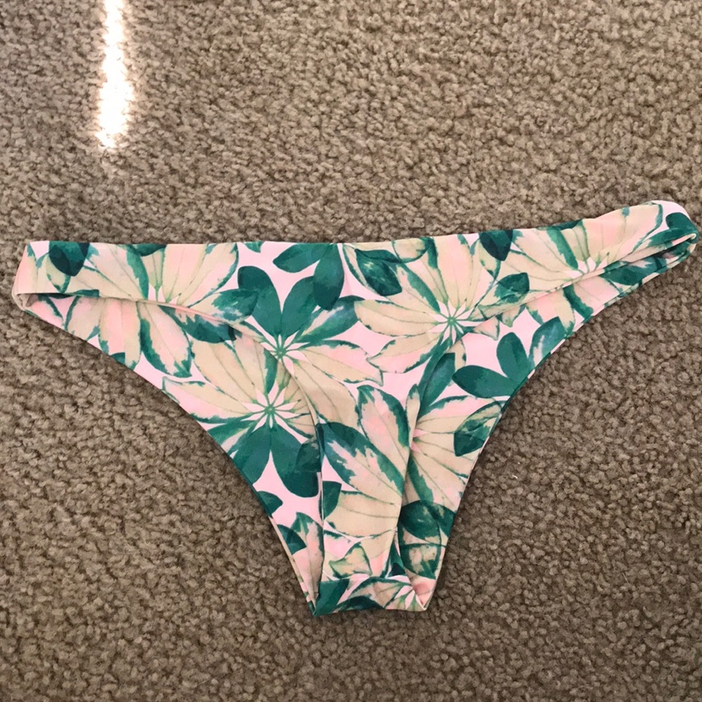 Stone Fox Swim